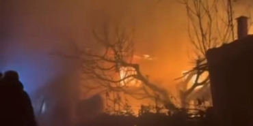 Orhaneli’de geceyi aydınlatan alevler, evi küle çevirdi