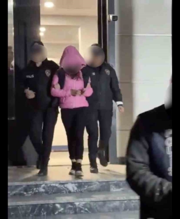 Hırsızlık suçundan 25 yıl hapis cezasıyla aranıyordu, yakalandı