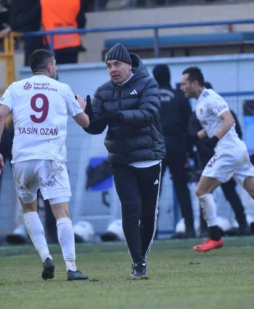 Bu başarı inanmış bir oyuncu grubunun eseri