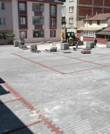 İnegöl Belediyesi’nden 25 noktada 2017 araçlık yeni otopark