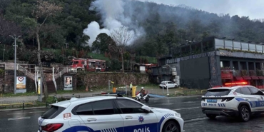 Beşiktaş’ta korkutan yangın: Müştemilat alev alev yandı