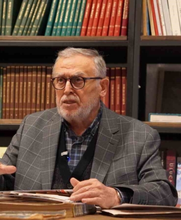 Bakanlıkta 23 yıl görev yapan Özen, İznik’ten kopamadı