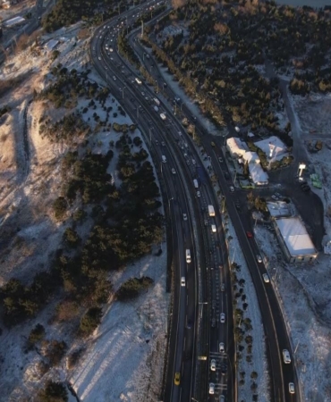 Beylikdüzü ve Büyükçekmece’de havadan kar manzarası
