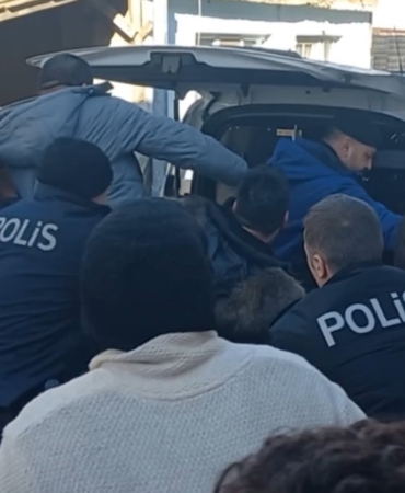 Cezaevinden kaçan mahkum mahalleyi birbirine kattı