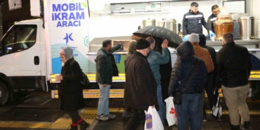 Soğuk havalarda sıcak dayanışma Küçükçekmece’de