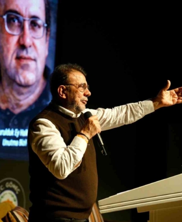 Uğur Mumcu Gömeç’te anıldı