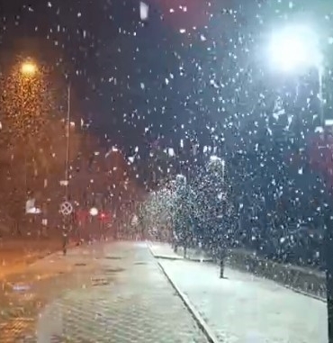 Bursa’da kar yağışı etkisini göstermeye başladı