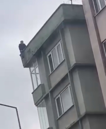 Eşiyle kavga edince barışmak için intihara kalkıştı