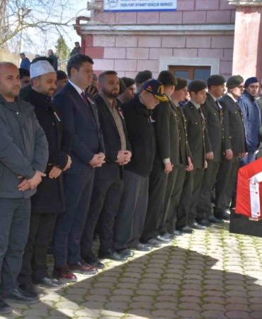 Kıbrıs gazisi törenle son yolculuğuna uğurlandı
