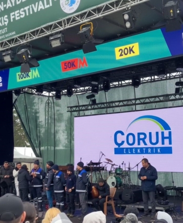 Çoruh EDAŞ, Rize ve Trabzon’daki kış festivallerinde kesintisiz enerji için sahadaydı