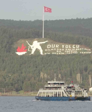 Bozcaada’ya bugün yapılacak tüm feribot seferleri iptal edildi