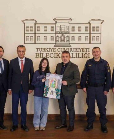 Bilecik’te ‘Bilinçli Tüketici Olmak’ konulu resim yarışmasında birinci oldu