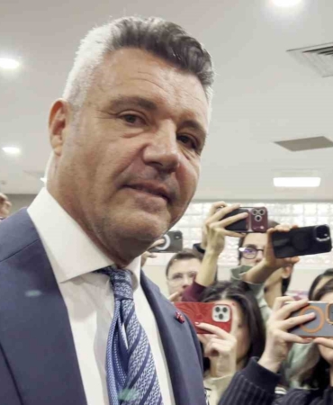 Sadettin Saran ‘yasadışı bahse teşvik etmek’ suçundan hakim karşısına çıktı