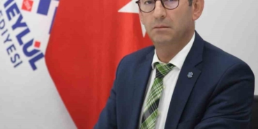 Altıeylül Belediyesi’nde görev değişimi