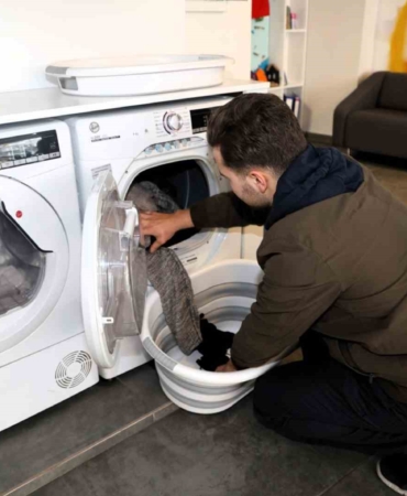 Üniversite öğrencilerine ücretsiz çamaşırhane hizmeti