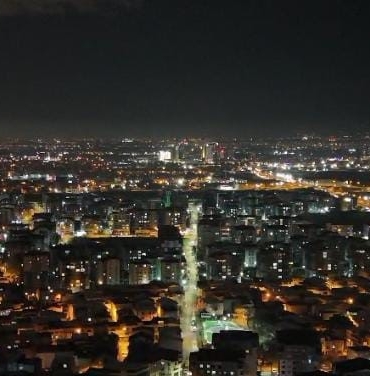 Bursalılar yeni yıla havai fişeklerle girdi