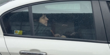 Annesi Rus yüzücüyü teşhis etti, gözyaşlarına boğuldu