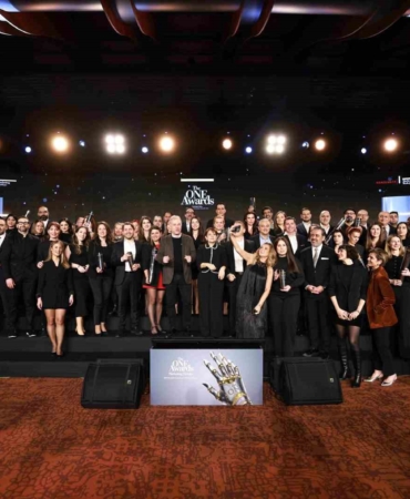 The ONE Awards’ta bilgisayar kategorisinde "Yılın İtibarlı Markası" ödülü