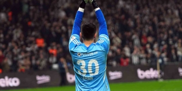 Beşiktaş taraftarından kaleci Ersin’e önce tepki, sonra destek