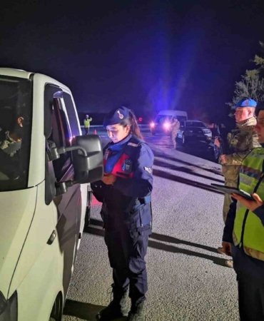 Bilecik’te araması olan 10 kişi yakalandı