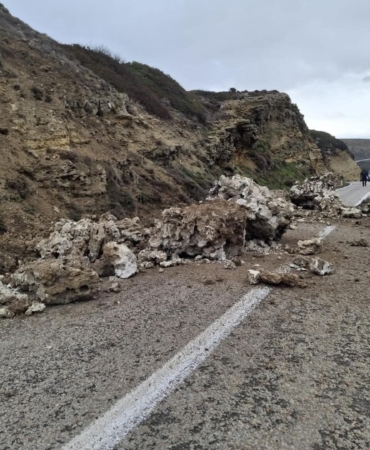 Bozcaada’da heyelan