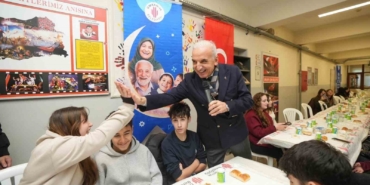 Ramazan coşkusu Ümraniye’nin dört bir yanında yaşanıyor