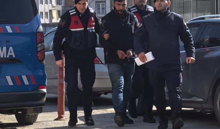 İnegöl’de 3 yıl hapis cezasıyla aranan şüpheli yakalandı