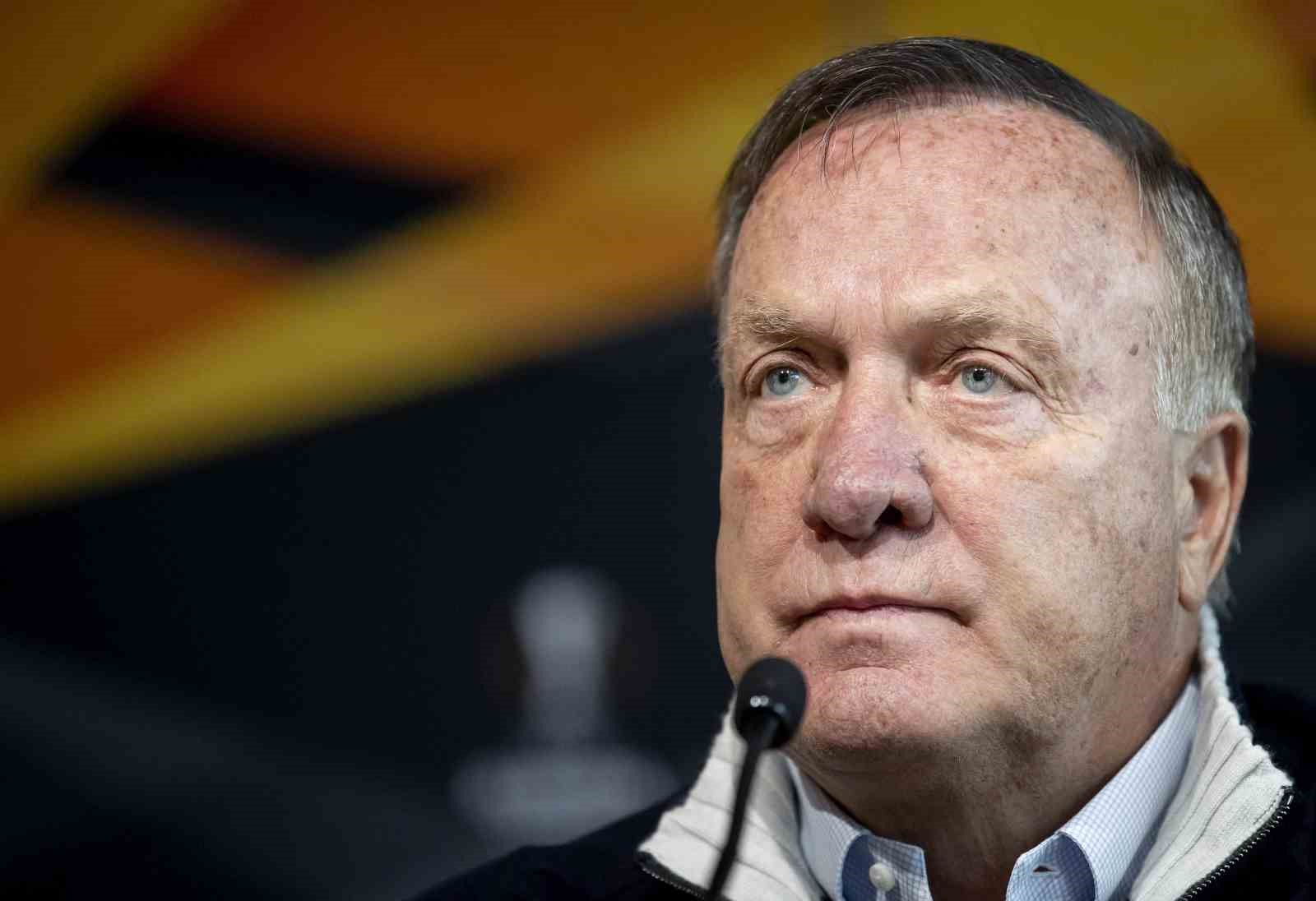 Dick Advocaat, Curaçao Milli Takımı’ndan istifa etti