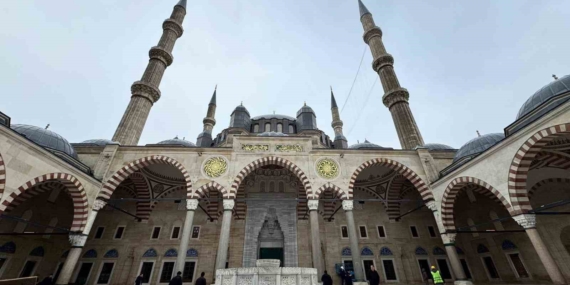 Selimiye Camii 4 yıl aradan sonra ibadete açıldı