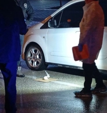 Pompacı kılığına girdi, el bombalı arabayı böyle yakaladı