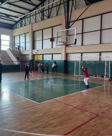 Ayvacık’ta spor kurslarına yoğun ilgi