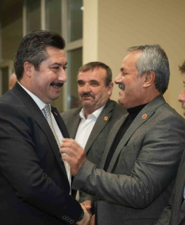 Başkan Özel: "Muhtarlar bizim en yakın mesai arkadaşımız"