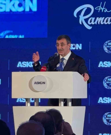 Cumhurbaşkanı Yardımcısı Yılmaz: "Önceliğimiz enflasyonu düşürmek ve makrofinansal istikrarımızı pekiştirmek"