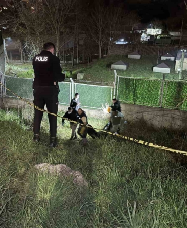 Eyüpsultan’da bir kişi yol kenarında ölü bulundu