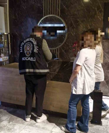 Polisten masaj salonlarına denetim