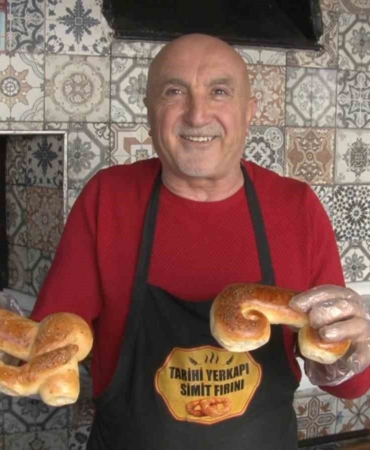 İftariyelik tabanca, kama, kılıç ve testiler çocukların gözdesi oldu