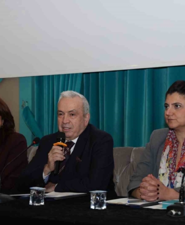 Başkan Şadi Özdemir, temizlik işçileri ile buluştu