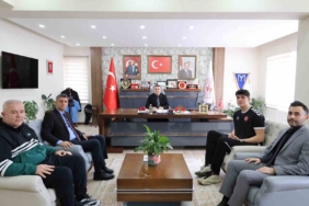 Bilecikli hentbolcu Emirhan Çiftçi U18 Milli Takımı’na seçildi