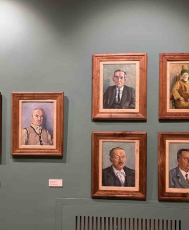 Zeytinburnu’nda "Bir Hezarfenin İzleri; Ahmet Yakupoğlu" resim sergisi açılışı yapıldı