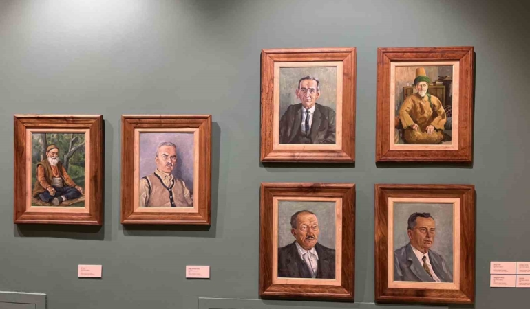 Zeytinburnu’nda "Bir Hezarfenin İzleri; Ahmet Yakupoğlu" resim sergisi açılışı yapıldı