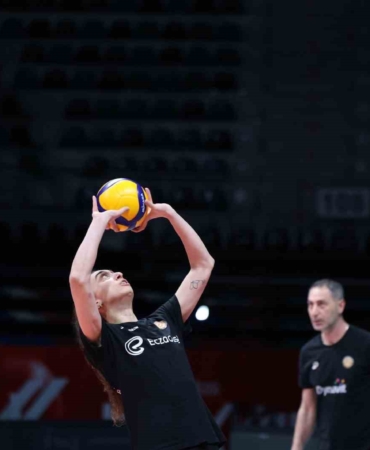 Eczacıbaşı Dynavit, Zeren Spor karşısında galibiyet arıyor