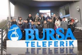 Osmangazi Belediyesi’nden çocuklara Uludağ’da kayak sürprizi