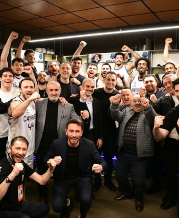 Çayırova Belediyesi 17 sayı geriden gelip kazandı