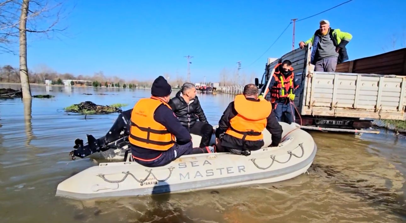 Meriç Nehri çevresinde can pazarı: Vatandaşlar tahliye ediliyor