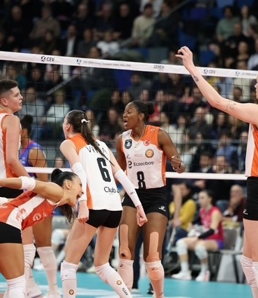 Eczacıbaşı Dynavit, Şampiyonlar Ligi’nde çeyrek finalde