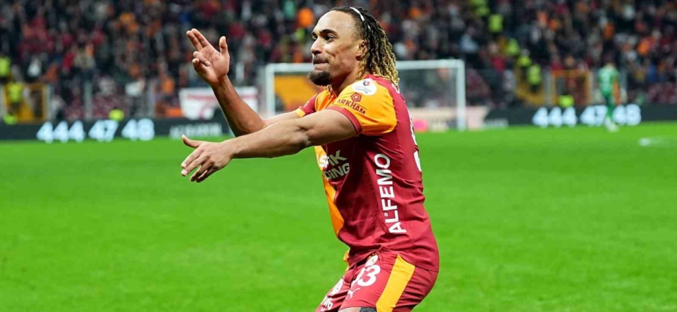 Sacha Boey, 2. golünü attı