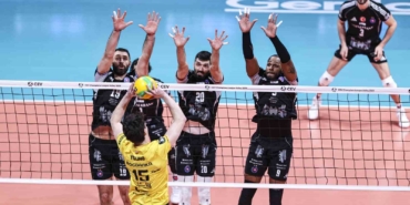 CEV Şampiyonlar Ligi: Halkbank: 2 - Bogdanka LUK Lublin: 3