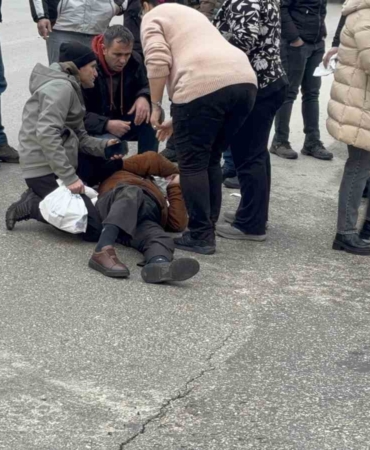 Edirne’de motosikletin yaşlı adama çarpması kamerada