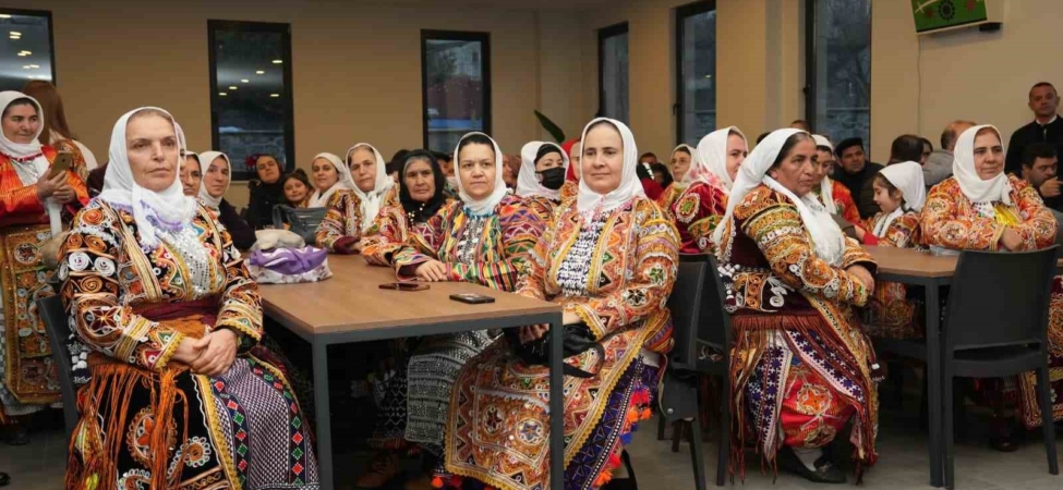 Bakan Ersoy: "Bu millet can cana, gönül gönüle verdikçe geleceğimiz güçlü ve aydınlık olacaktır"