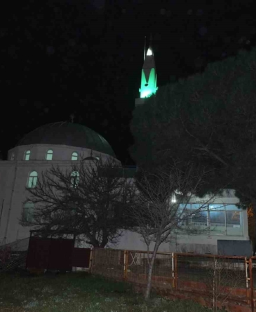 Balıkesir’de 3 dakika erken okunan ezan kafaları karıştırdı